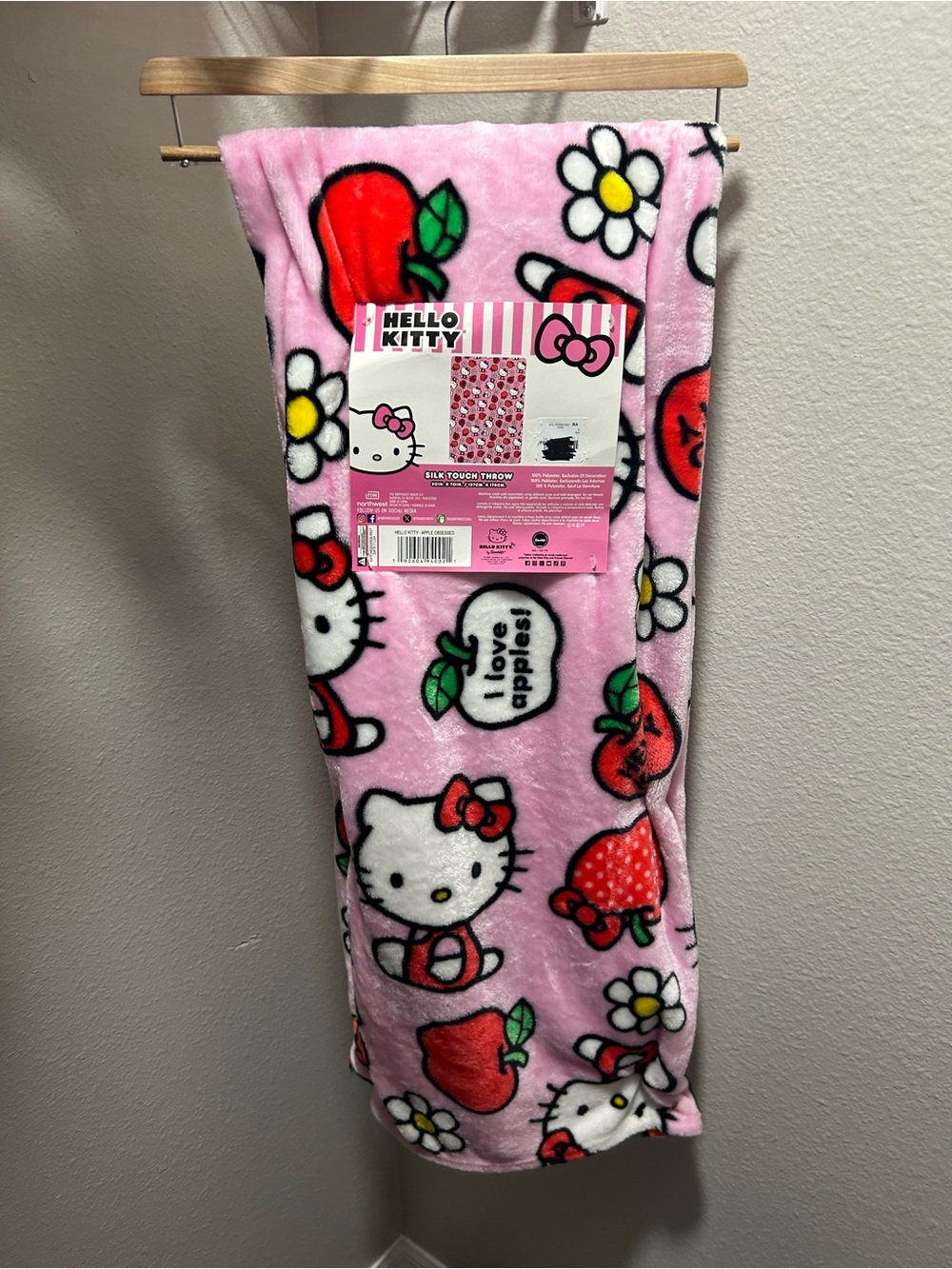 Hello Kitty Apple Plush Throw Blanket